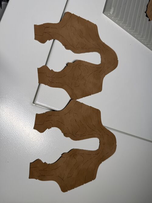 La machine de marquage supérieur des chaussures IBON pour l'industrie de la chaussure.