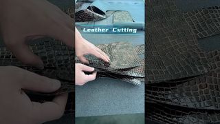 Machine de découpe intelligente de motifs de crocodile en PU | IBON CNC