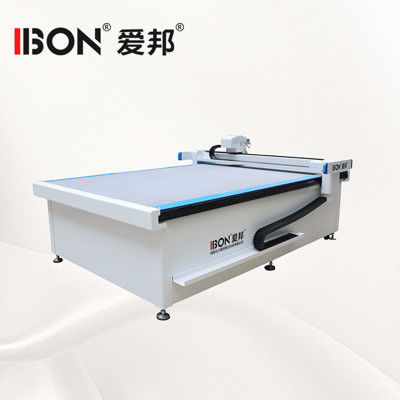 Bon prix Machine de découpe de carton CNC de 128 MB 60 mm/s - 2200 mm/s Machine de découpe de carton ondulé en ligne